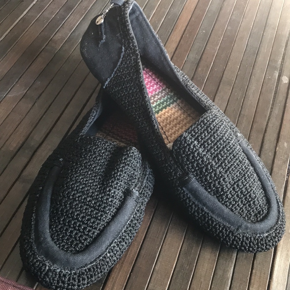 {$15 BUNDLED} THE SAK Black Knit Crochet Loafers